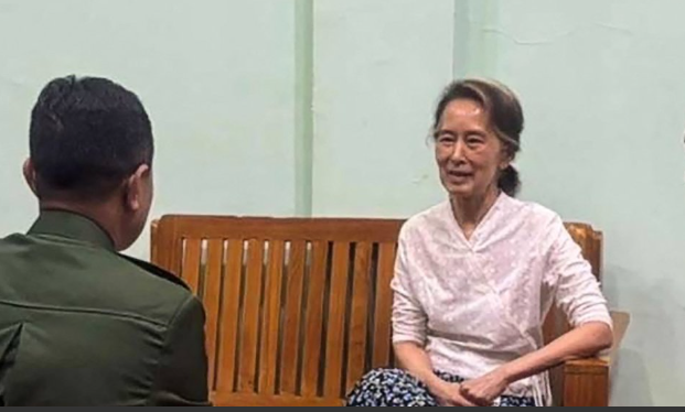 Filipina Desak Myanmar Izinkan Utusan ASEAN Bertemu Aung San Suu Kyi